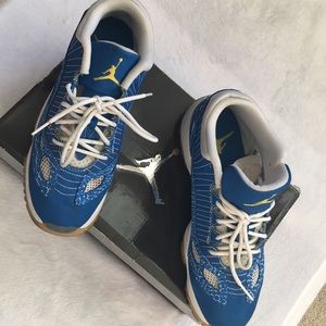 Air Jordan 11 Retro Low